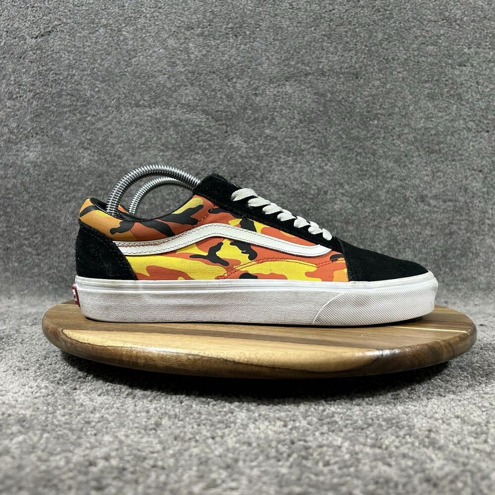 Vans Old Skool Pop Camo Women’s Sz 9.5 Men’s Sz 8 Orange Black Suede Shoes Used